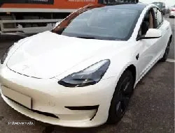 Tesla Model 3 Standard Range Plus RWD - 2