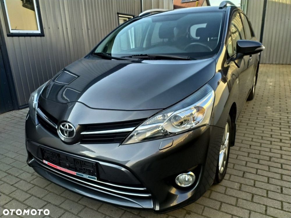 Toyota Verso 1.8 Premium 7os MS - 1