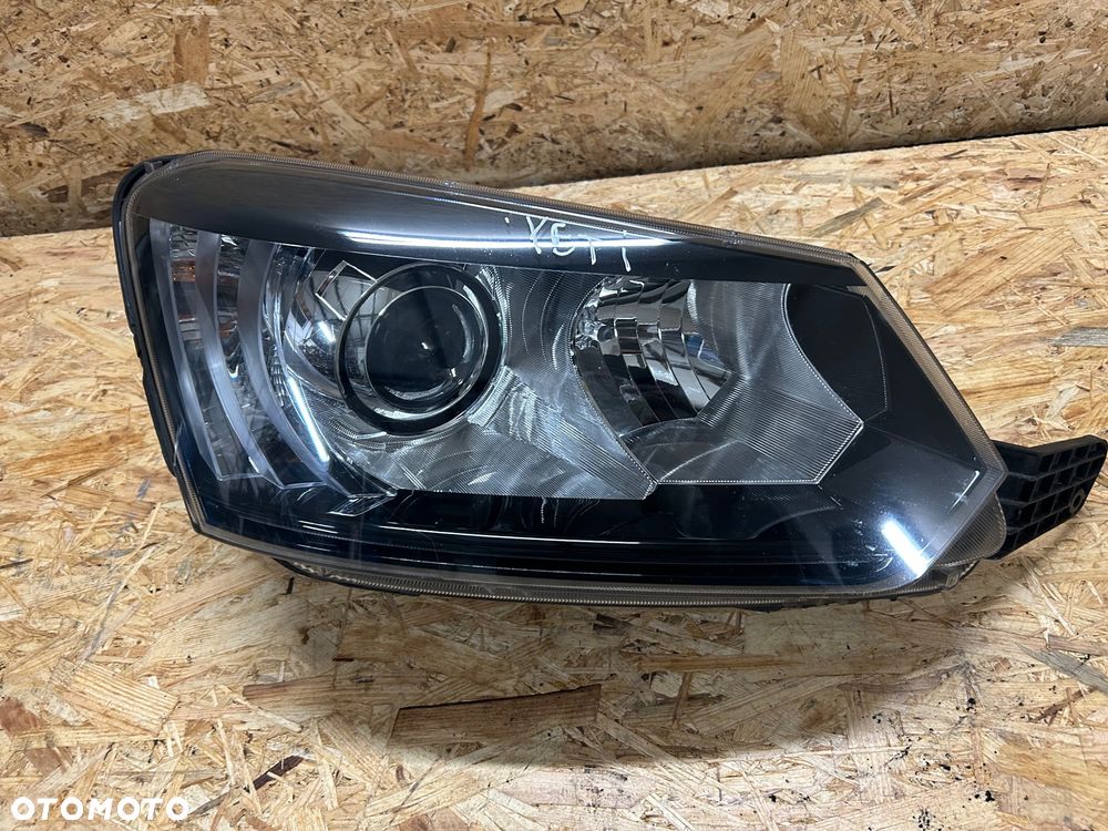 Skoda Yeti I lift lampa prawa lewa przednia bi-xenon led 5L1941016C 5L0941015C 2013-2016 Yeti II - 4