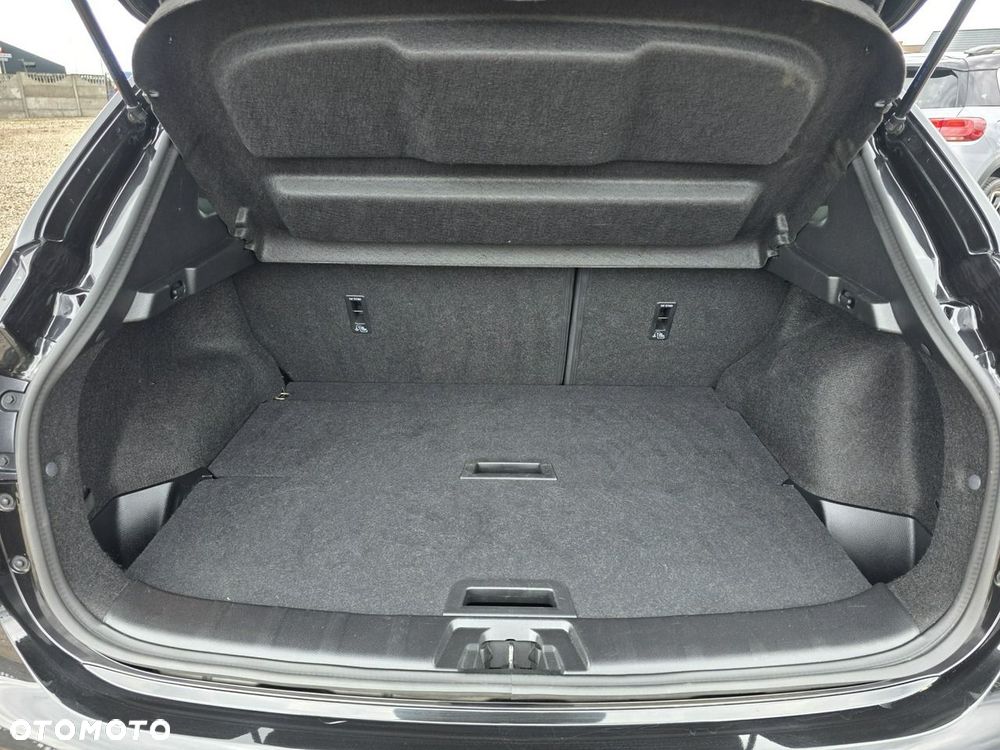 Nissan Qashqai 1.3 DIG-T N-Connecta - 23