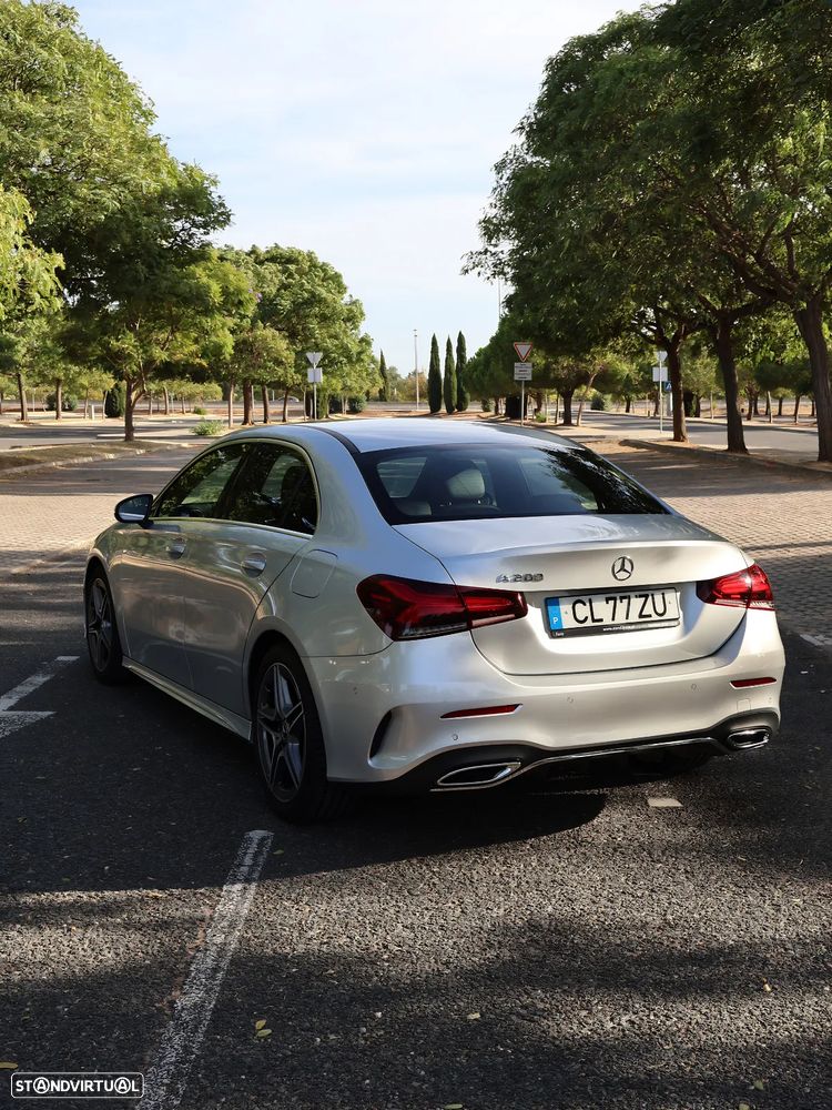 Mercedes-Benz A 200 Advanced AMG Line - 9
