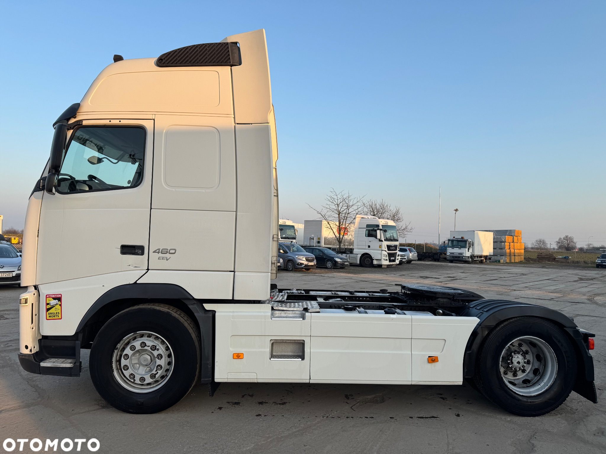 Volvo 460 EEV - 8