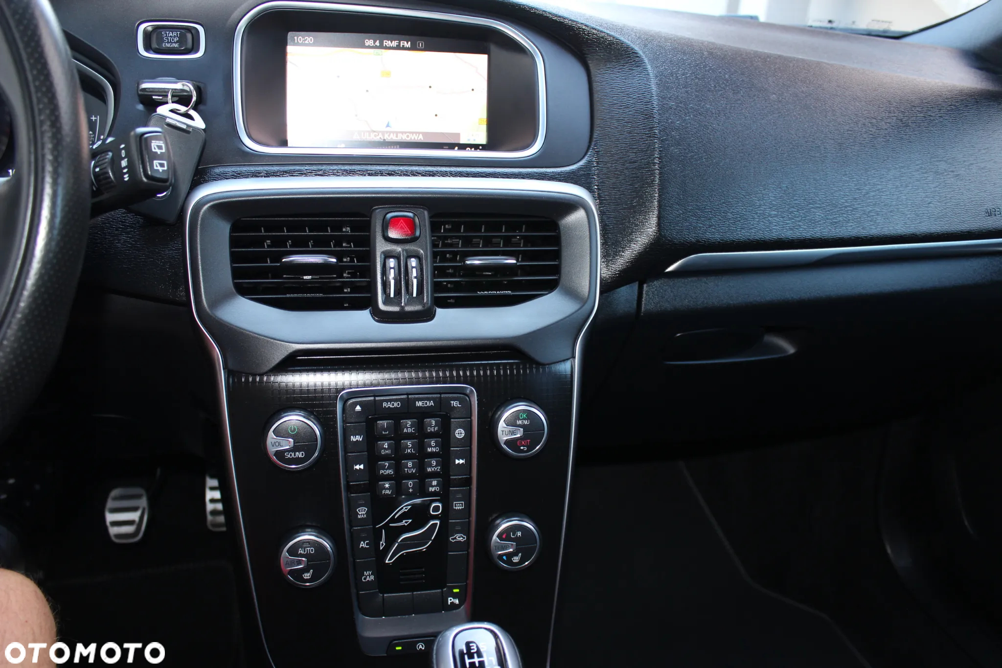 Volvo V40 D2 RDesign - 13