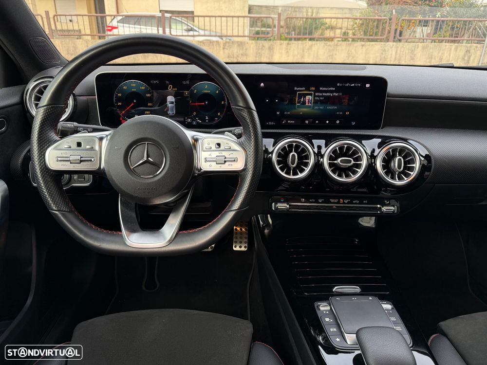 Mercedes-Benz A 180 d 7G-DCT AMG Line - 13