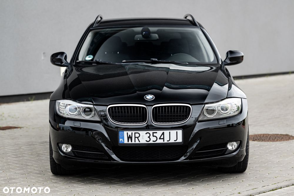 BMW Seria 3 2009