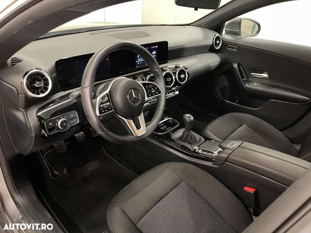 Mercedes-Benz CLA 200 d Shooting Brake - 6