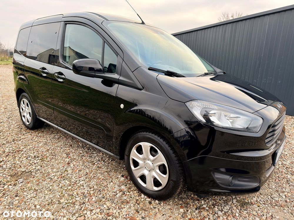 Ford Tourneo Courier 1.0 EcoBoost Titanium - 14