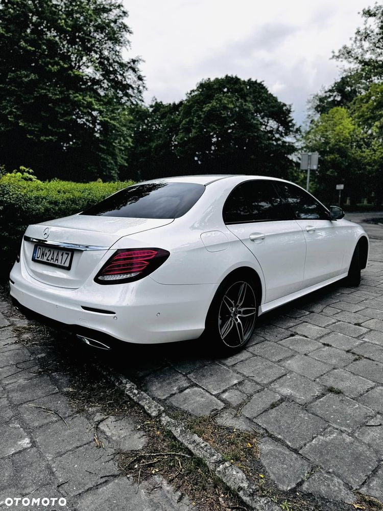 Mercedes-Benz Klasa E 220 d 9G-TRONIC - 6