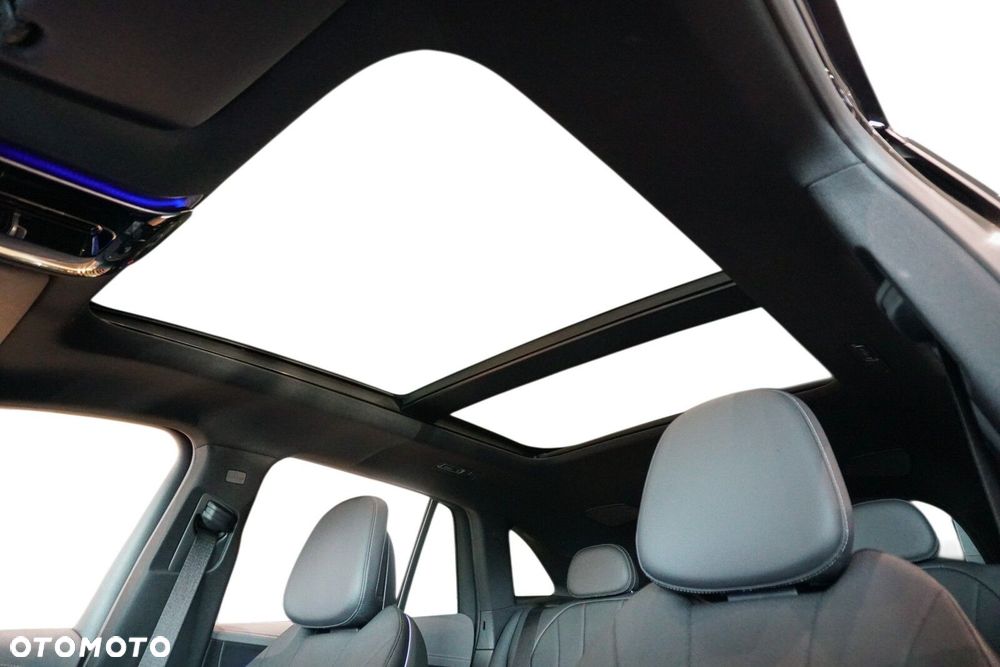 Mercedes-Benz EQE - 11