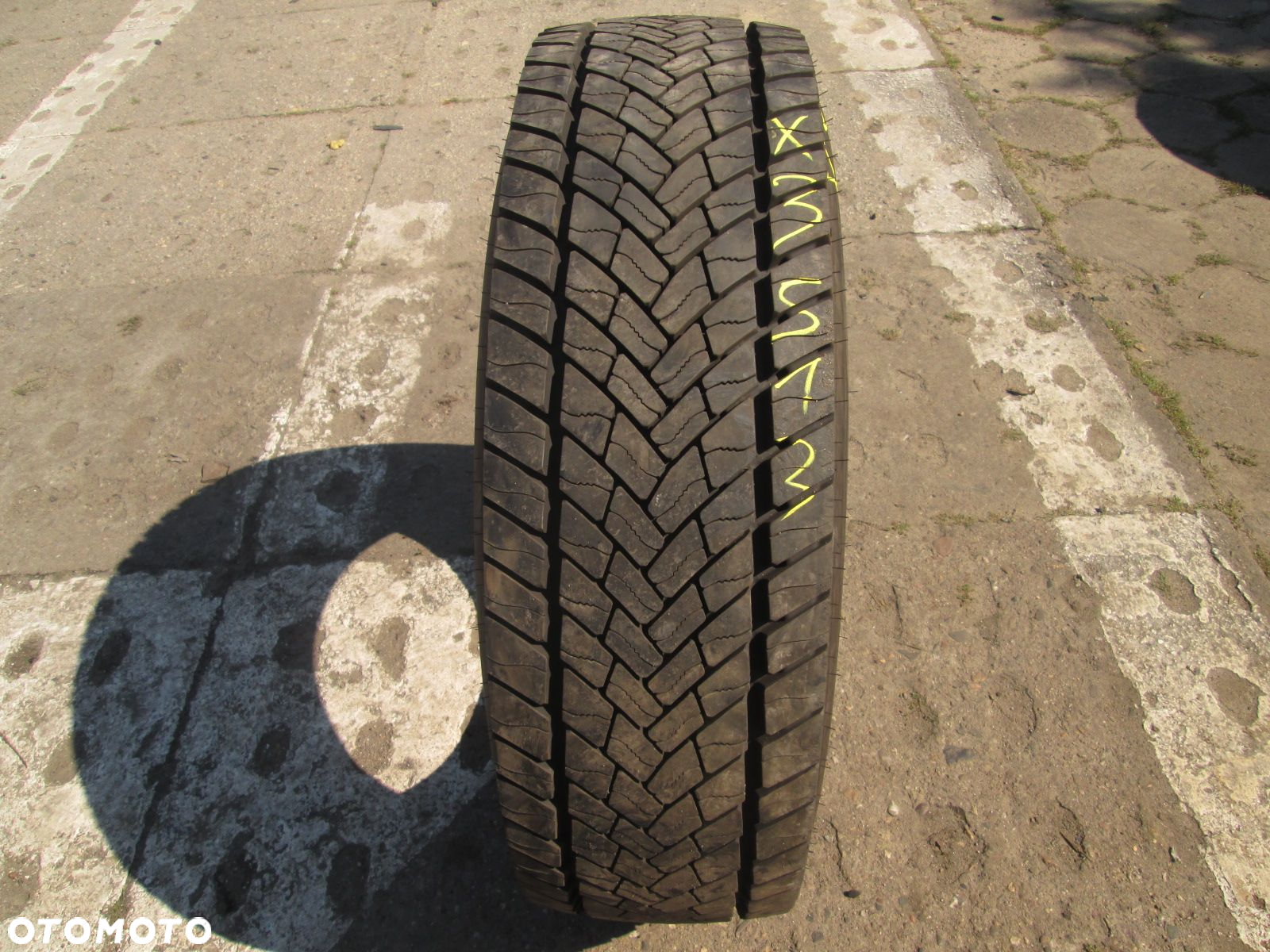Opona ciężarowa 305/70r22.5 Goodyear KMAX D. Opony ciężarowe - 2