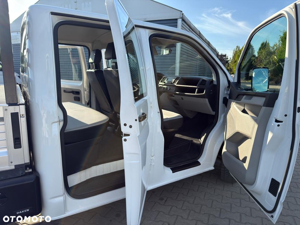 Volkswagen Transporter - 9