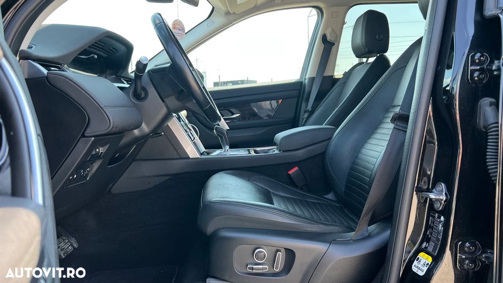 Land Rover Discovery Sport 1.5 P300e PHEV Dynamic S - 6