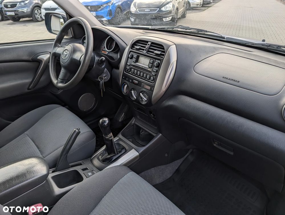 Toyota RAV4 4x2 - 26