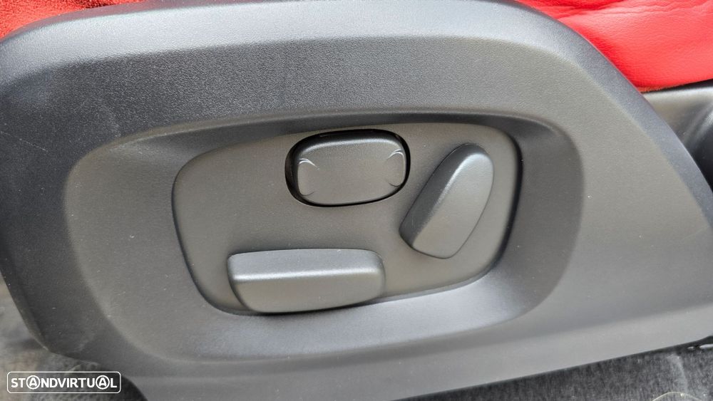 Land Rover Range Rover Evoque 2.2 SD4 Prestige Auto - 36