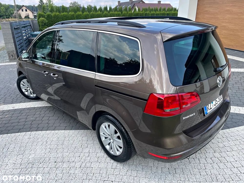 Volkswagen Sharan 2.0 TDI DSG BlueMotion Technology Comfortline - 19
