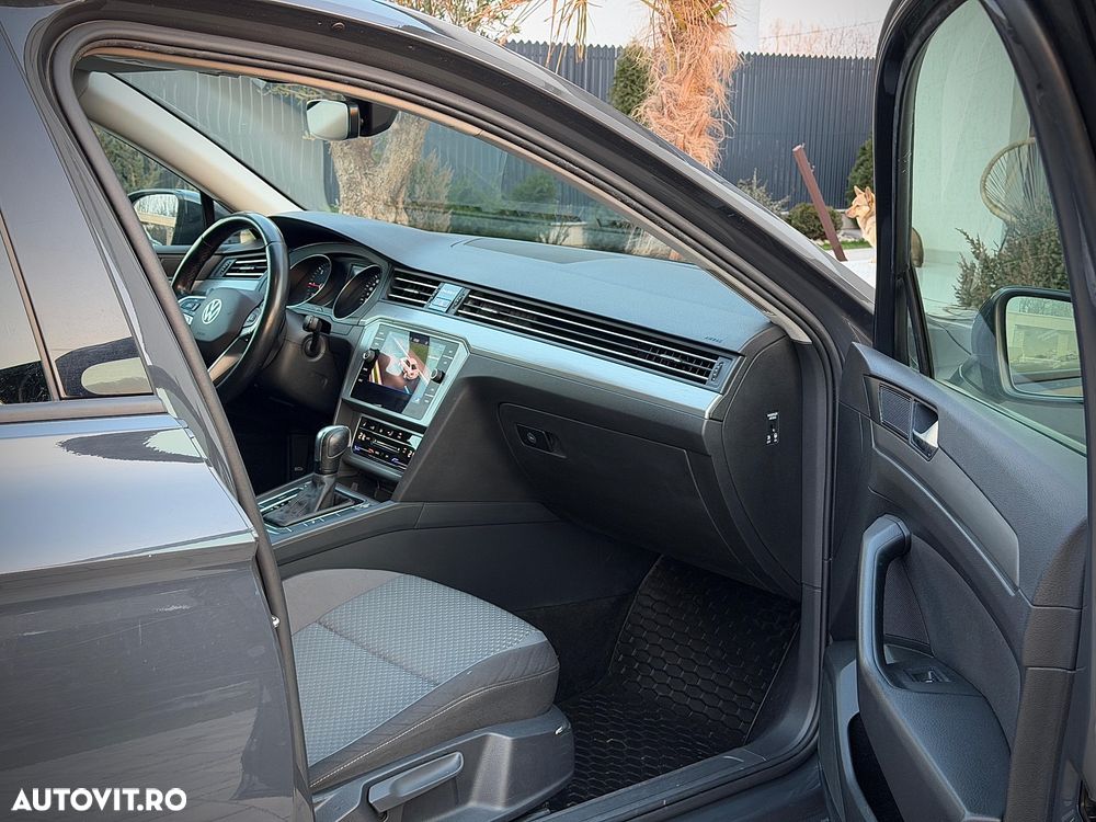 Volkswagen Passat 2.0 TDI SCR DSG Highline - 21