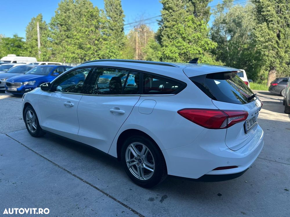 Ford Focus 1.0 EcoBoost Connected - 8