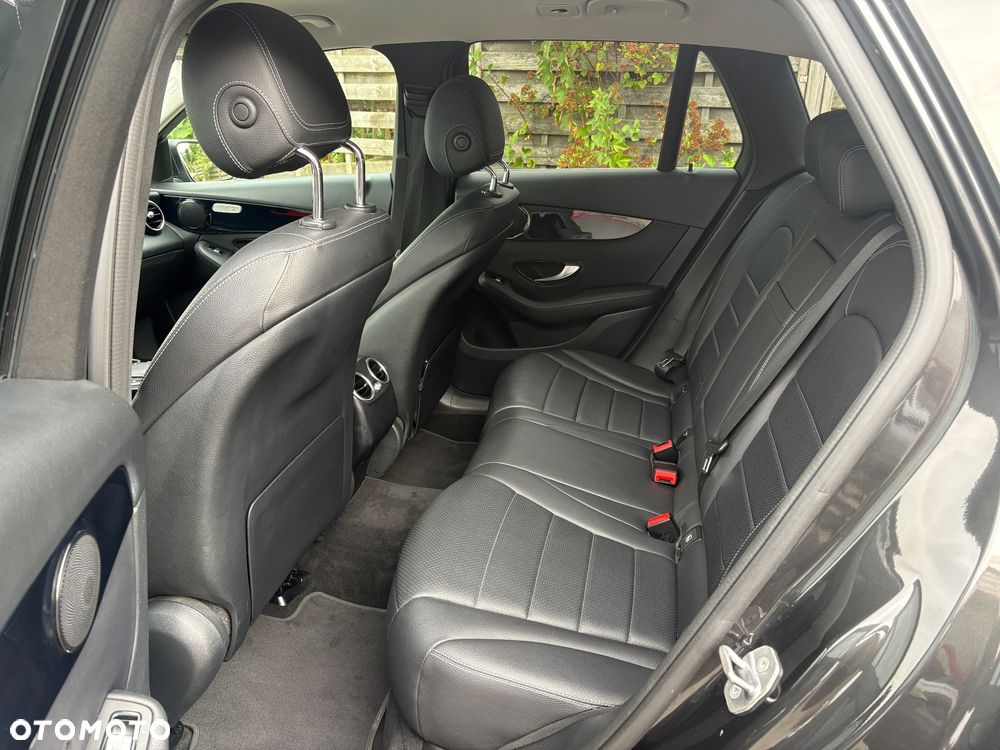 Mercedes-Benz GLC 200 d Business Edition - 19