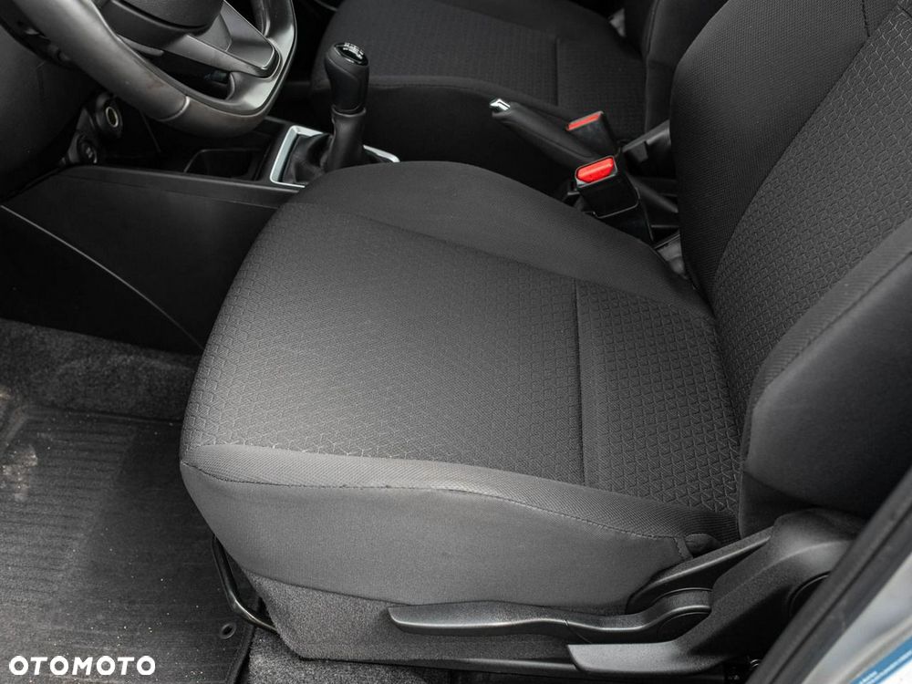 Suzuki Swift - 11