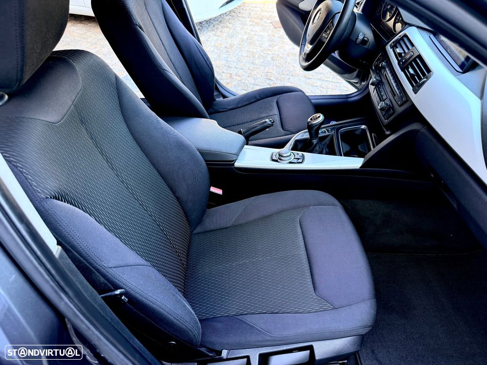 BMW 318 d M Sport - 53