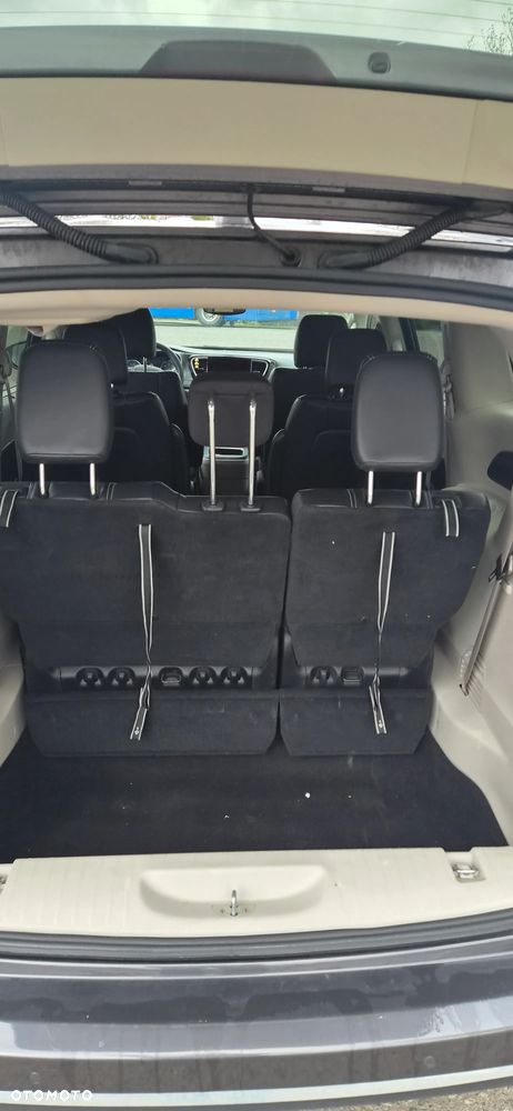 Chrysler Pacifica - 11