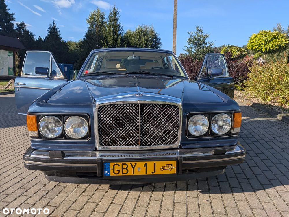Bentley Eight - 27