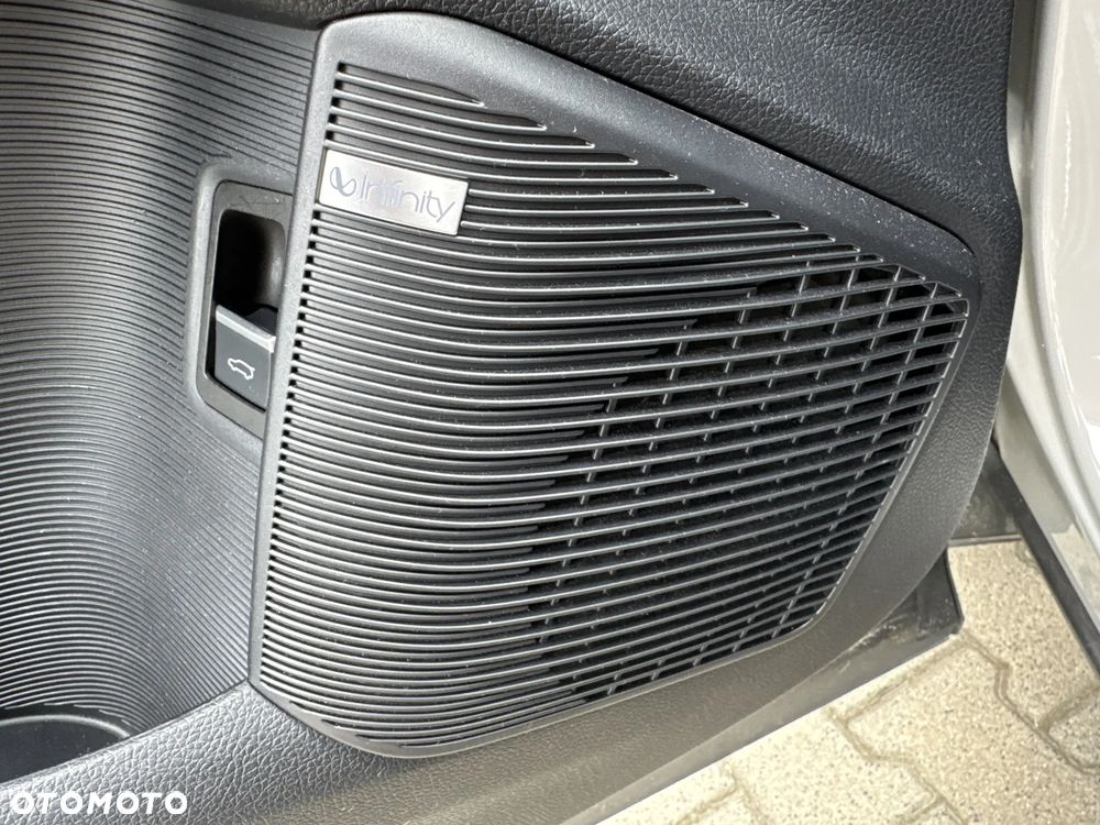 BYD Seal U - 23