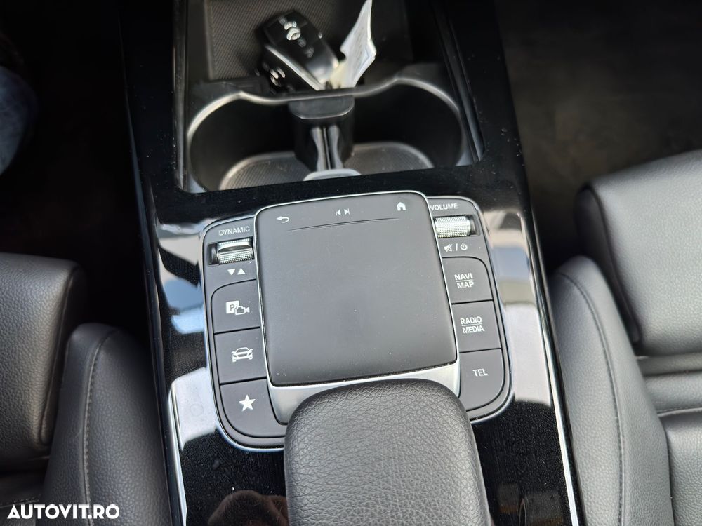 Mercedes-Benz CLA - 22