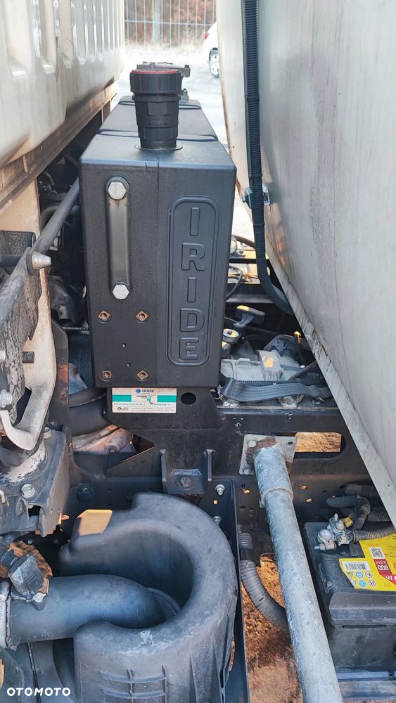 Nissan Cabstar NT 400 śmieciarka - 5