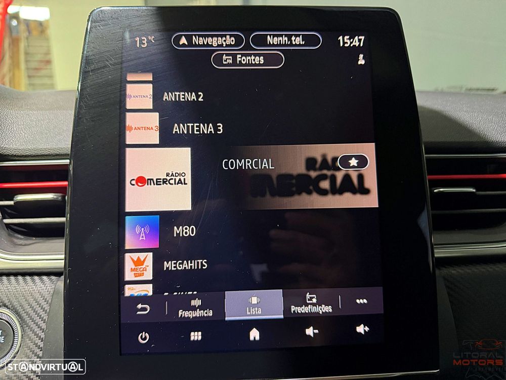 Renault Captur 1.6 E-Tech Plug-In RS Line - 29