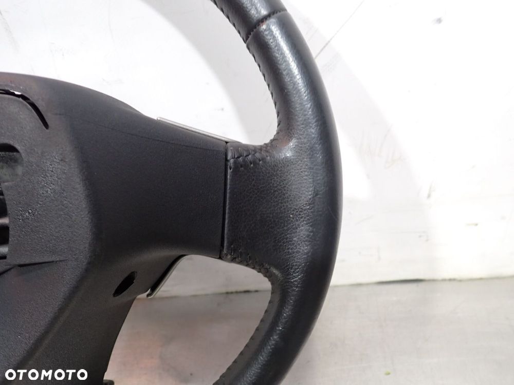 KIEROWNICA TOYOTA COROLLA E15 - 14