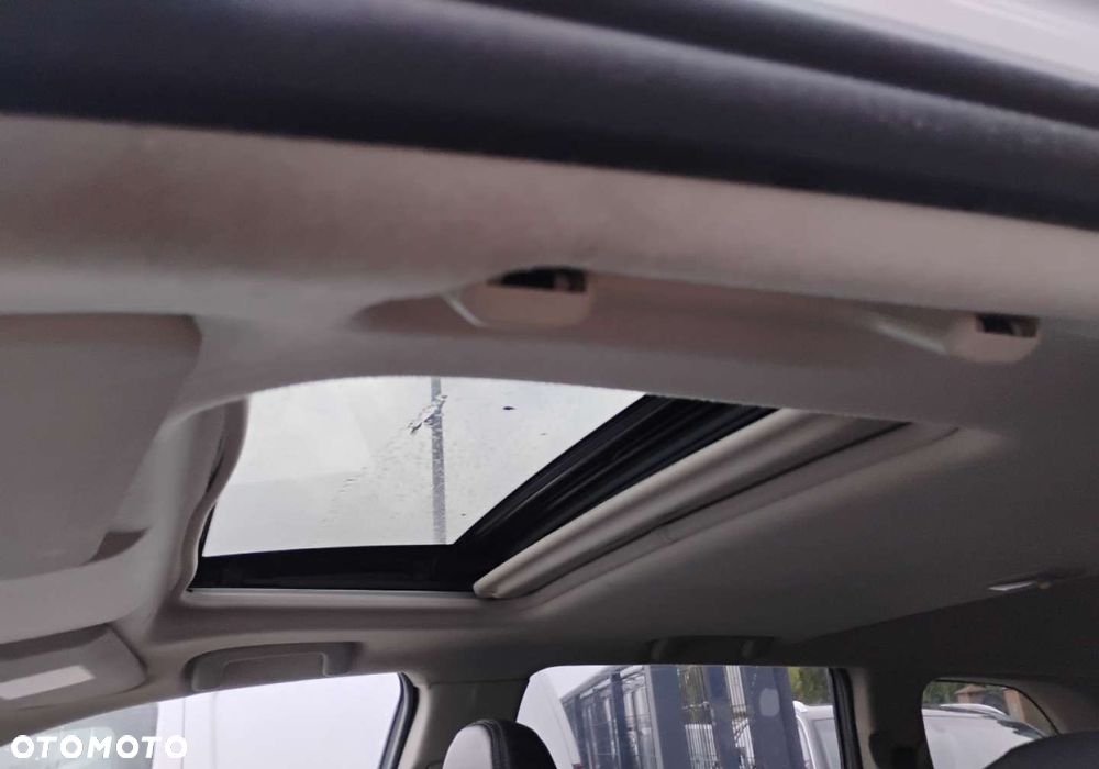 Mitsubishi Outlander - 21