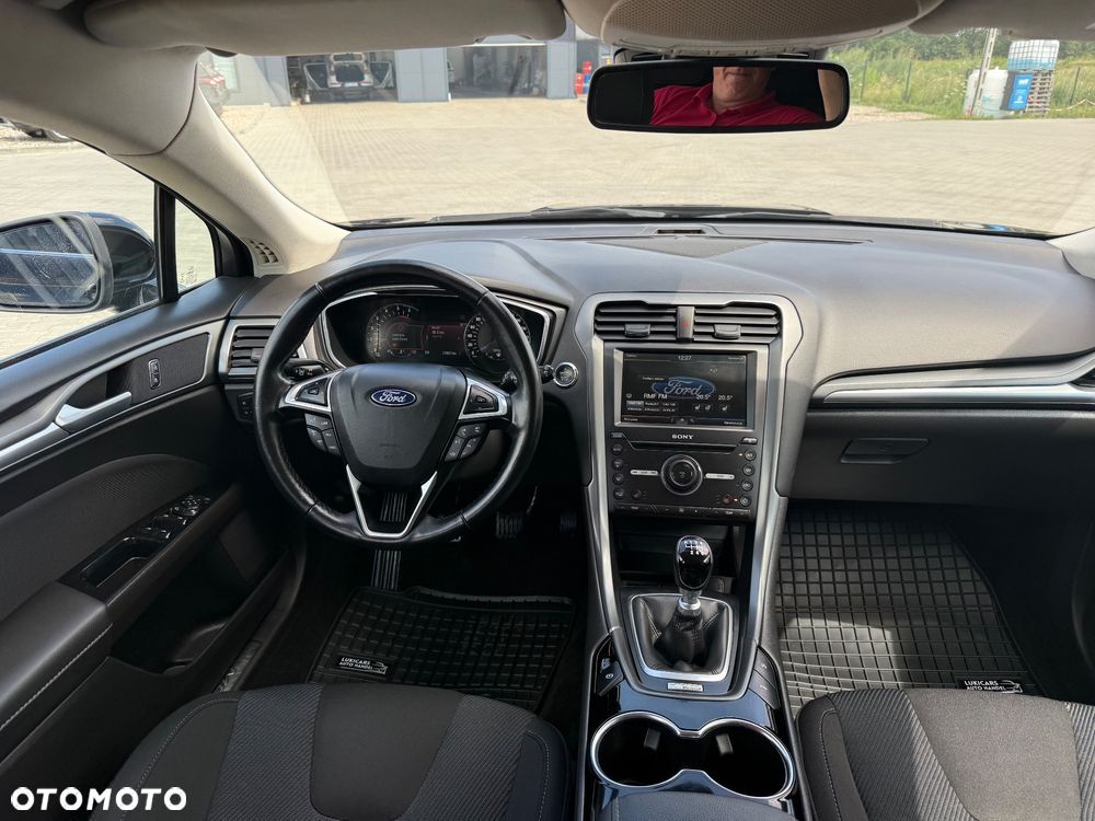 Ford Mondeo 2.0 TDCi Allrad Titanium - 21