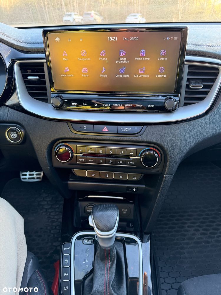 Kia ProCeed - 27