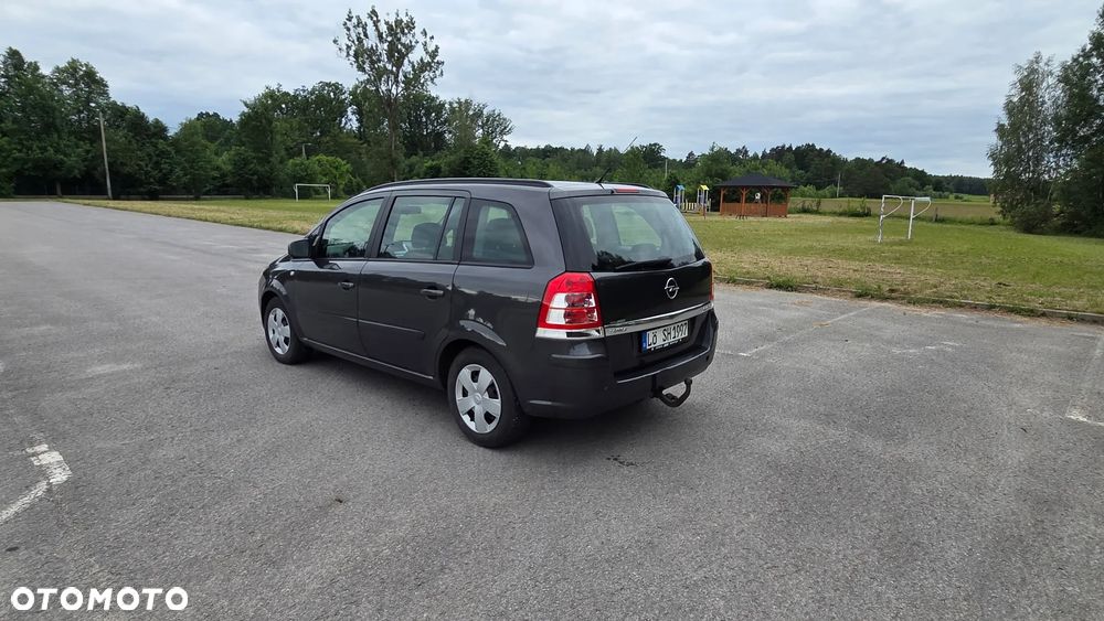 Opel Zafira 1.6 Enjoy - 4