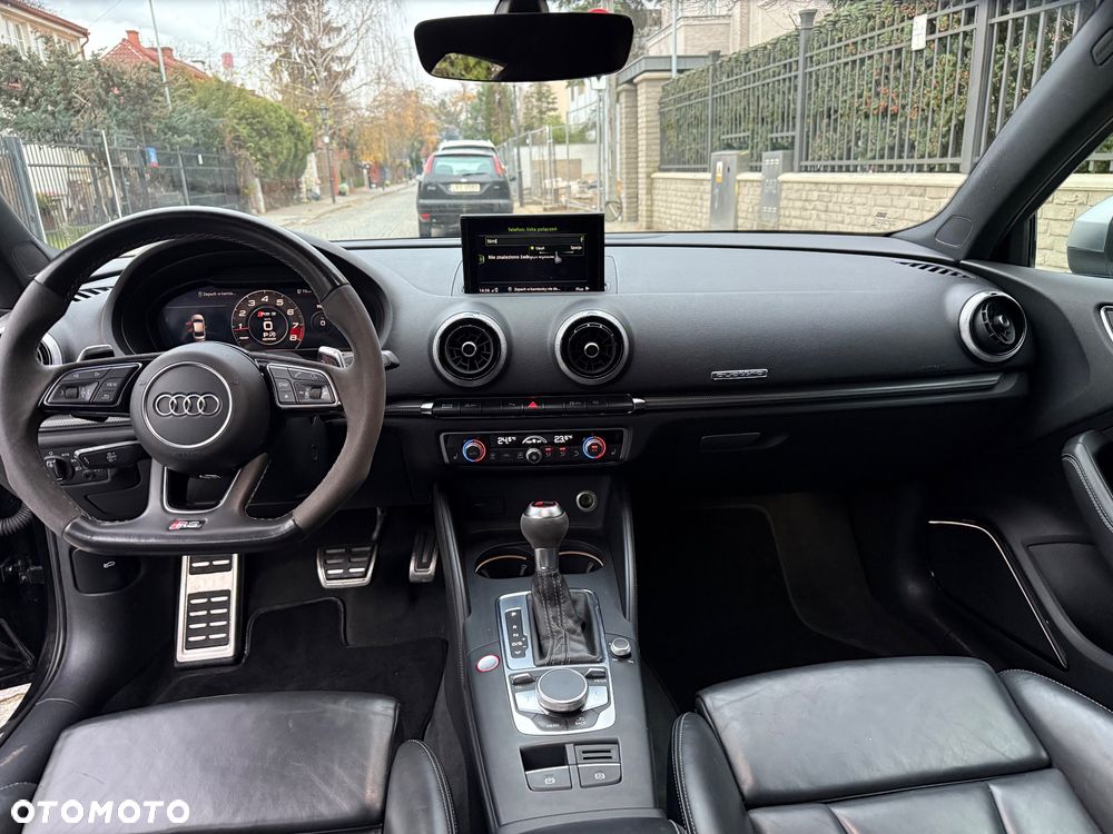 Audi RS3 Limousine 2.5 TFSI Quattro S tronic - 9
