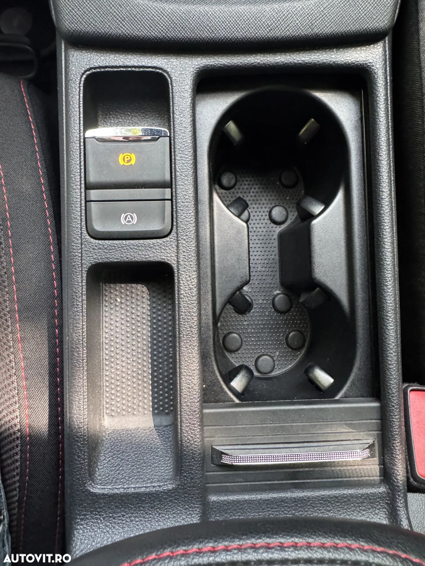 Skoda Octavia Combi 2.0 TSI DSG RS - 11