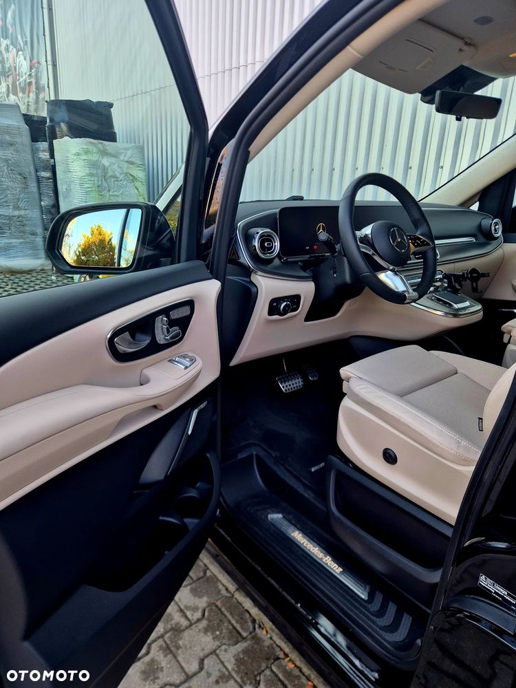 Mercedes-Benz Klasa V 300 d 4-Matic 9G-Tronic Exclusive (długi) - 18