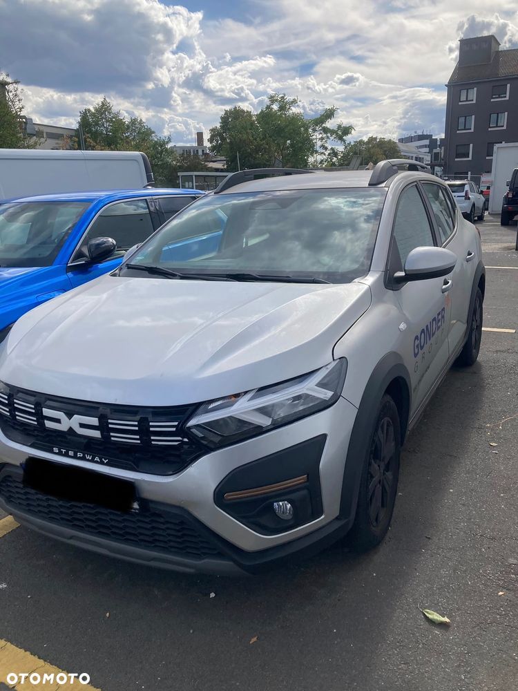 Dacia Sandero 1.0 TCe Expression CVT - 9