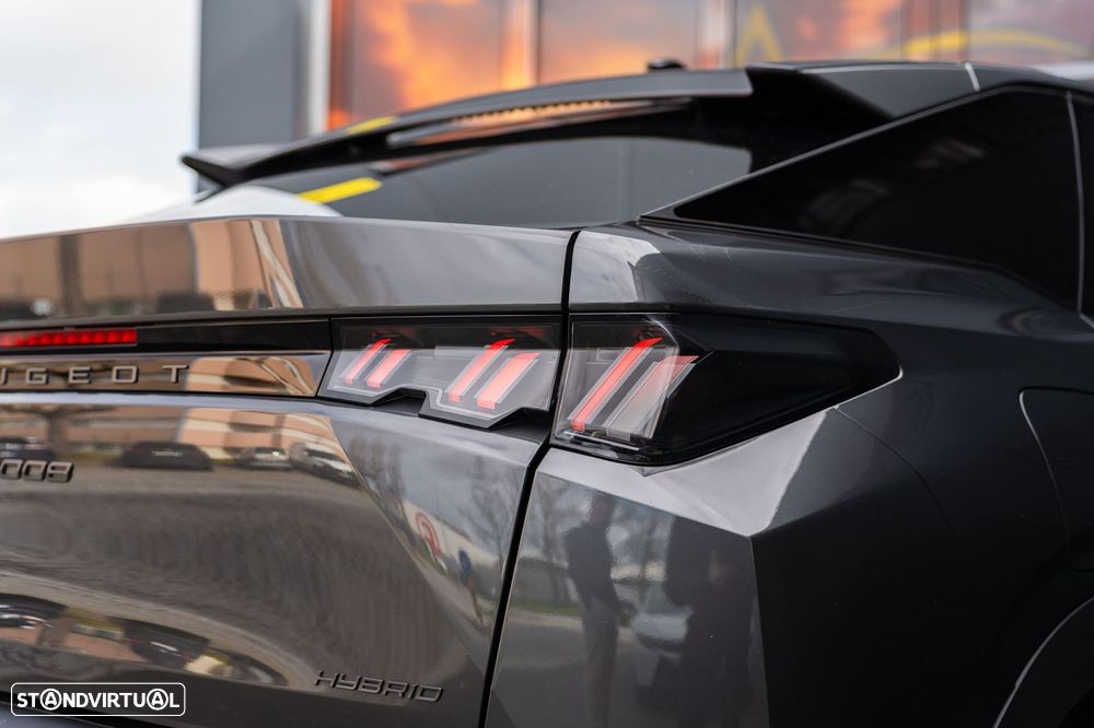 Peugeot 3008 1.2 Hybrid Allure e-DCS6 - 37