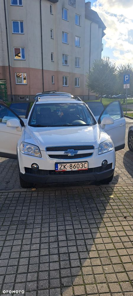Chevrolet Captiva 2.4 2WD 7 Sitzer LS - 2