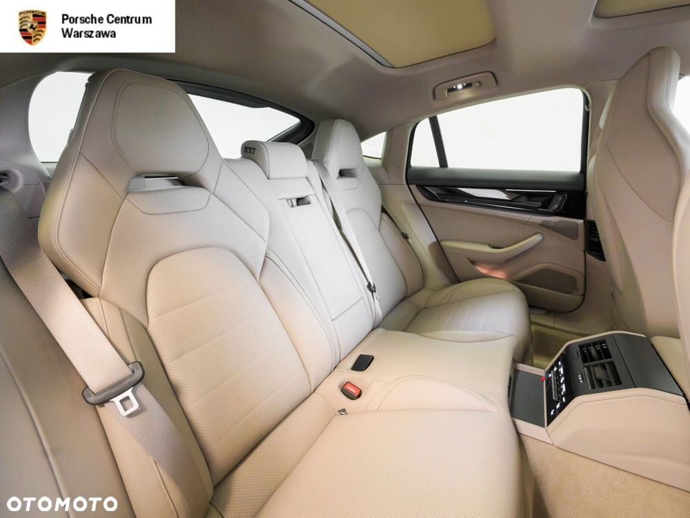 Porsche Panamera - 13