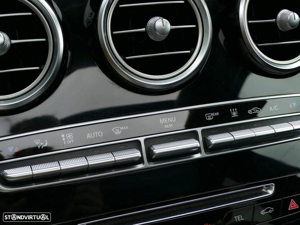 Mercedes-Benz GLC 220 d 4Matic 9G-TRONIC AMG Line - 26