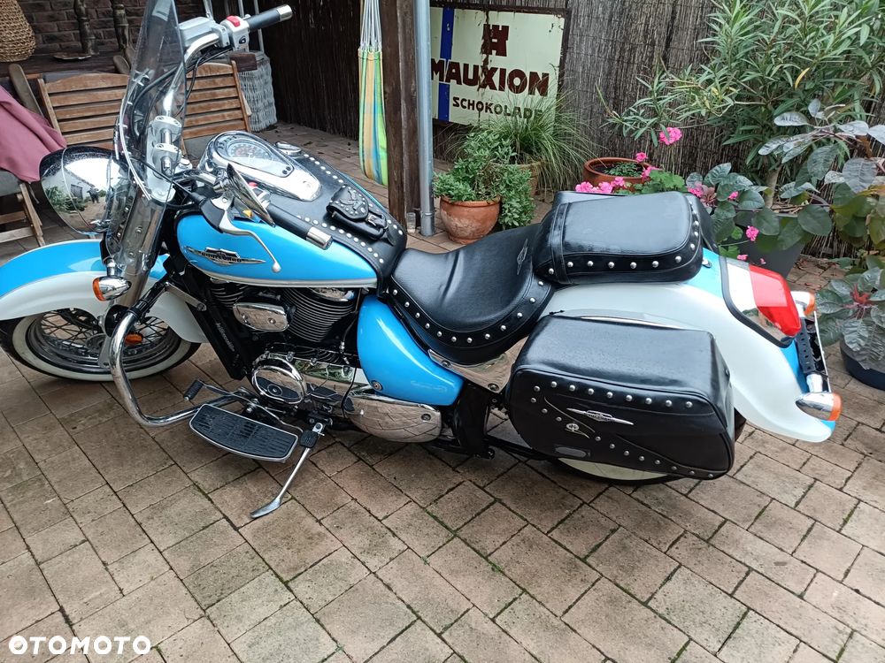 Suzuki VL 800 Volusia - Boulevard C50 - 6