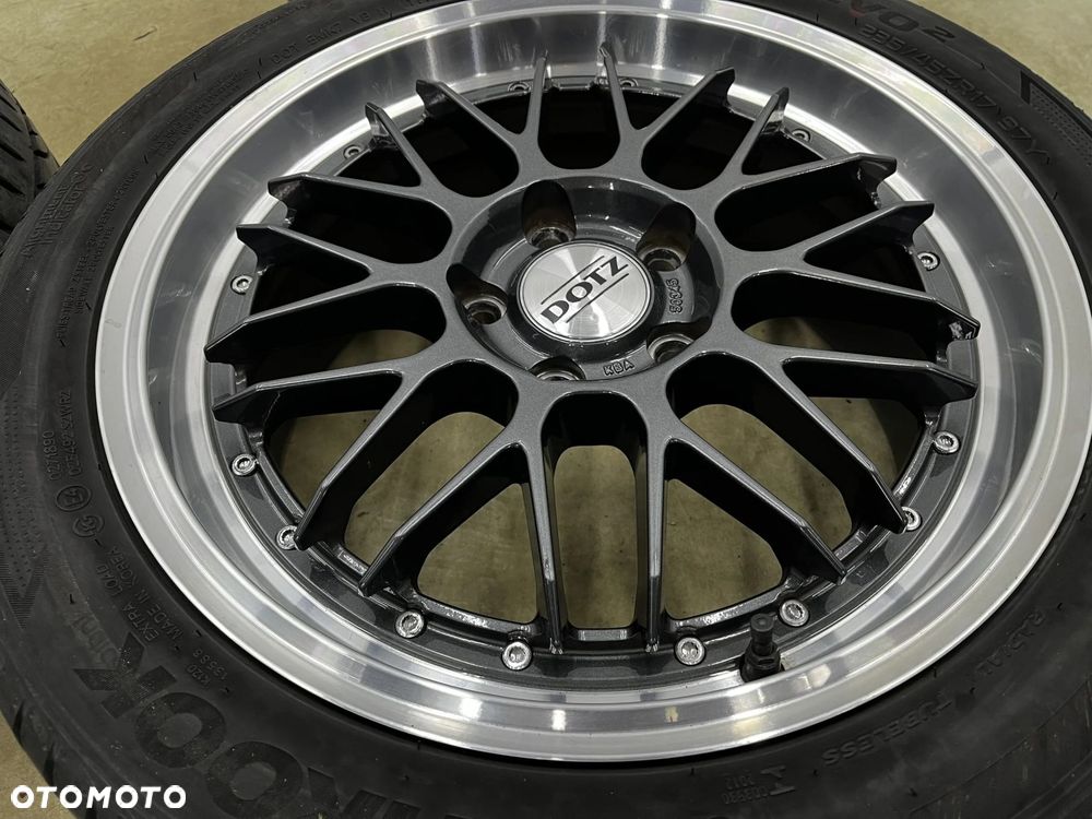 Felgi aluminiowe VW Volkswagen Audi Seat Skoda r17 cali 7,5jx17 ET48 5x112 DOTZ REVVO DARK polerowan - 17