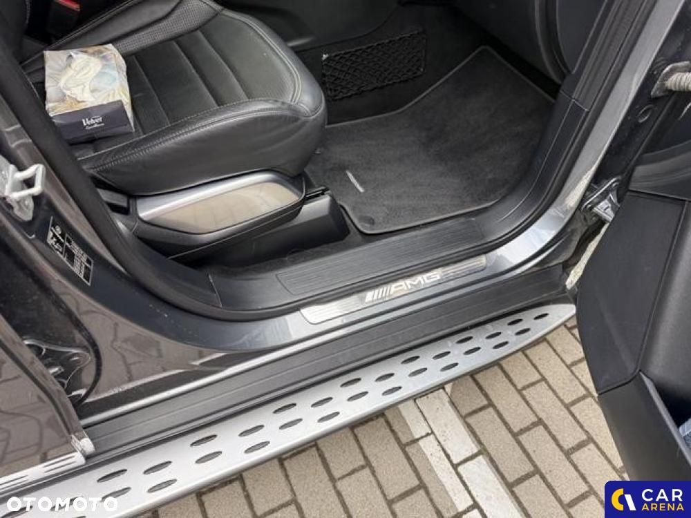Mercedes-Benz GLS - 27