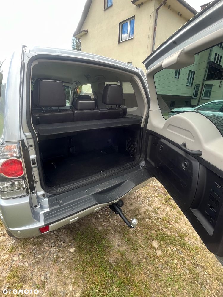 Mitsubishi Pajero 3.2 DI-D Automatik Intense - 17