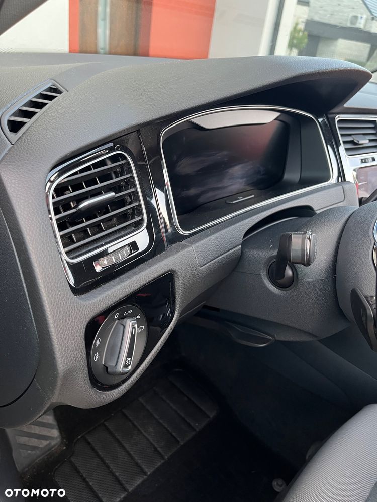 Volkswagen Golf 1.5 TSI BMT Evo Highline DSG - 12