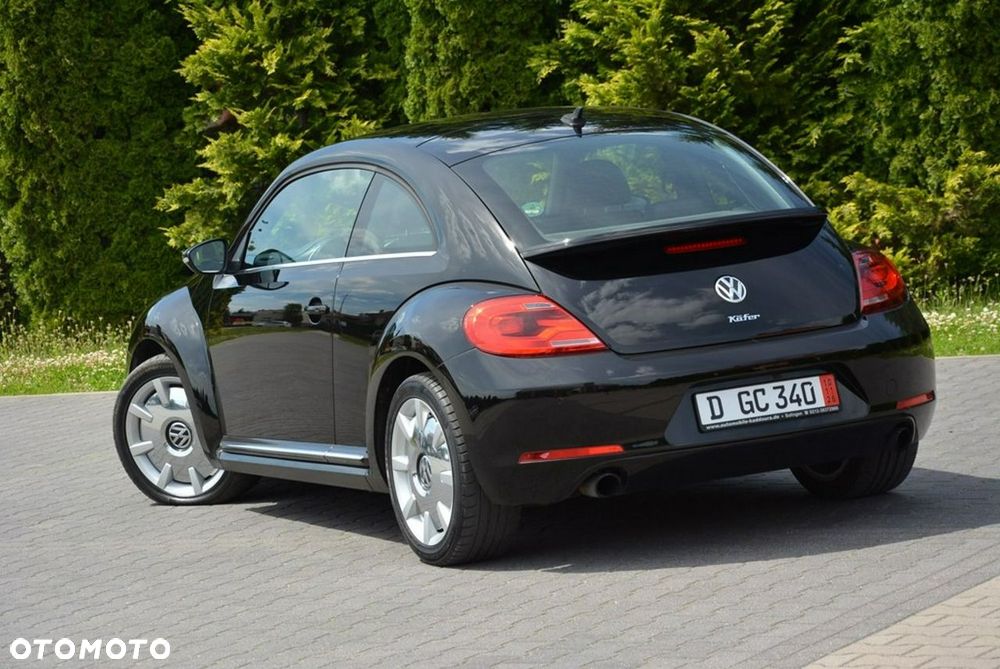 Volkswagen New Beetle - 14