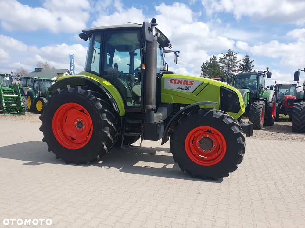 Claas Arion 410 - 1